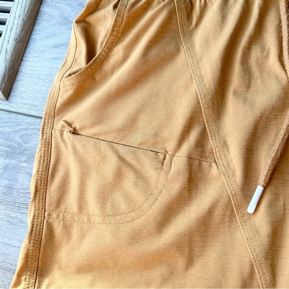 ZYIA Active Canyon Shorts in Tan - Picture 11 of 14